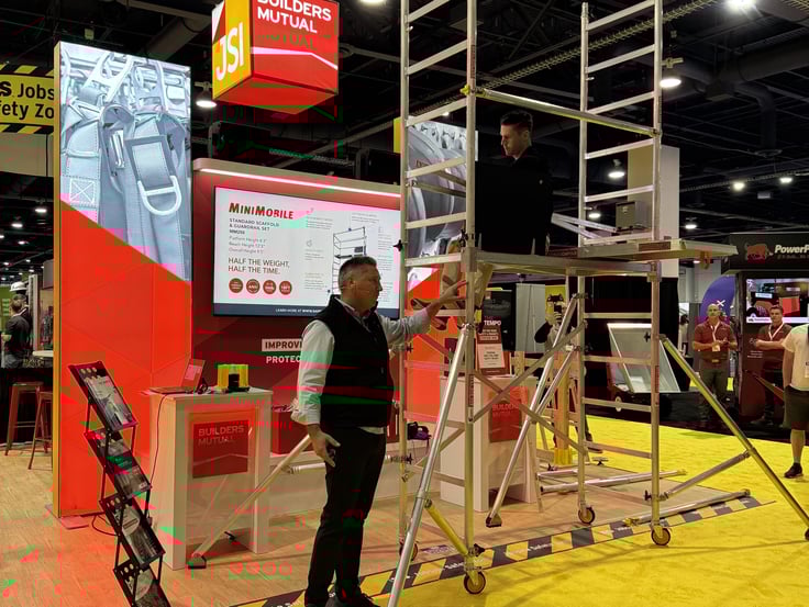 People walking through the IBS Jobsite Safety Zone